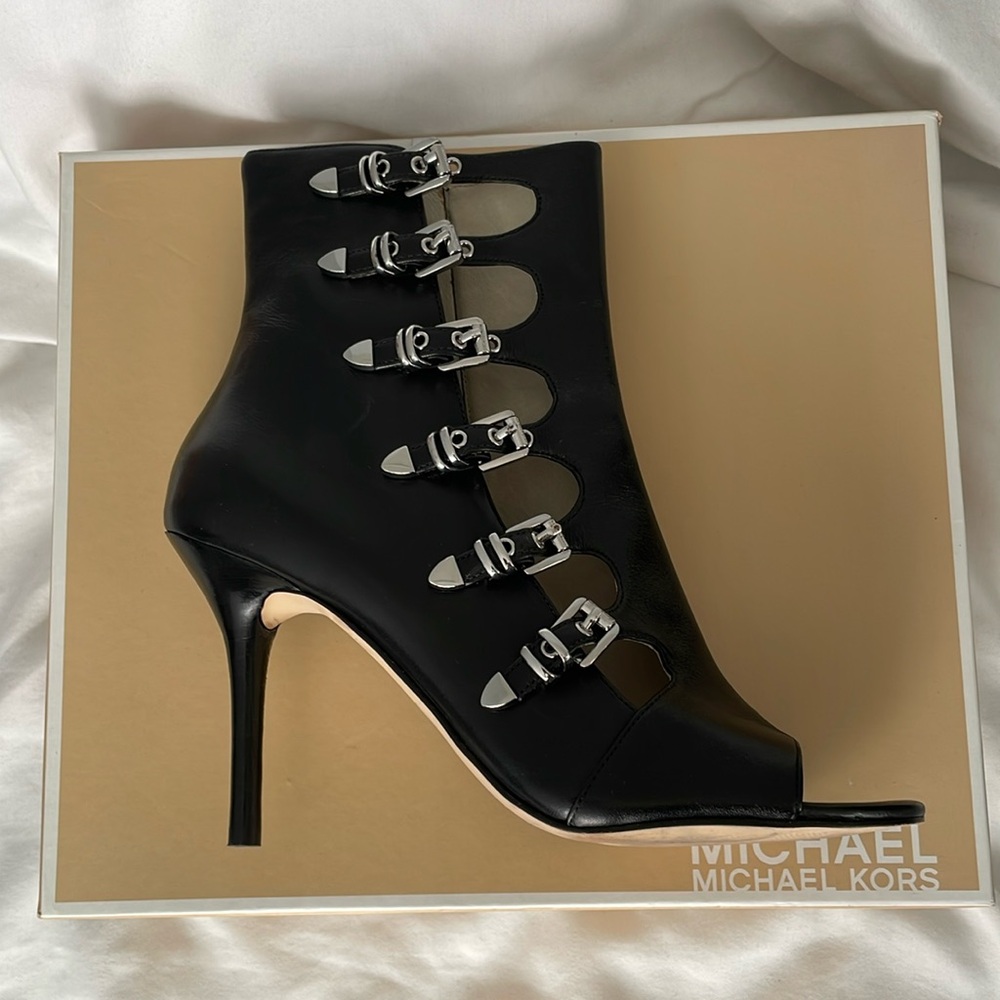 Authentic Michael Michael Kors Black Leather Peep-toe Bootie size 9 1/2M